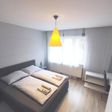 Alisa Apartments Kostomlaty nad Labem Exterior foto
