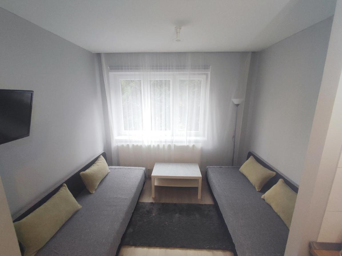 Alisa Apartments Kostomlaty nad Labem Exterior foto